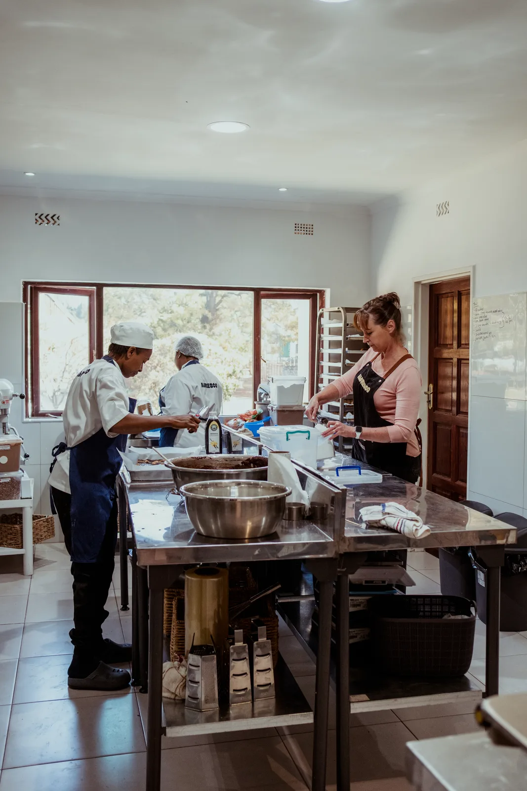 Alfresco bakery team working together in the kitchen