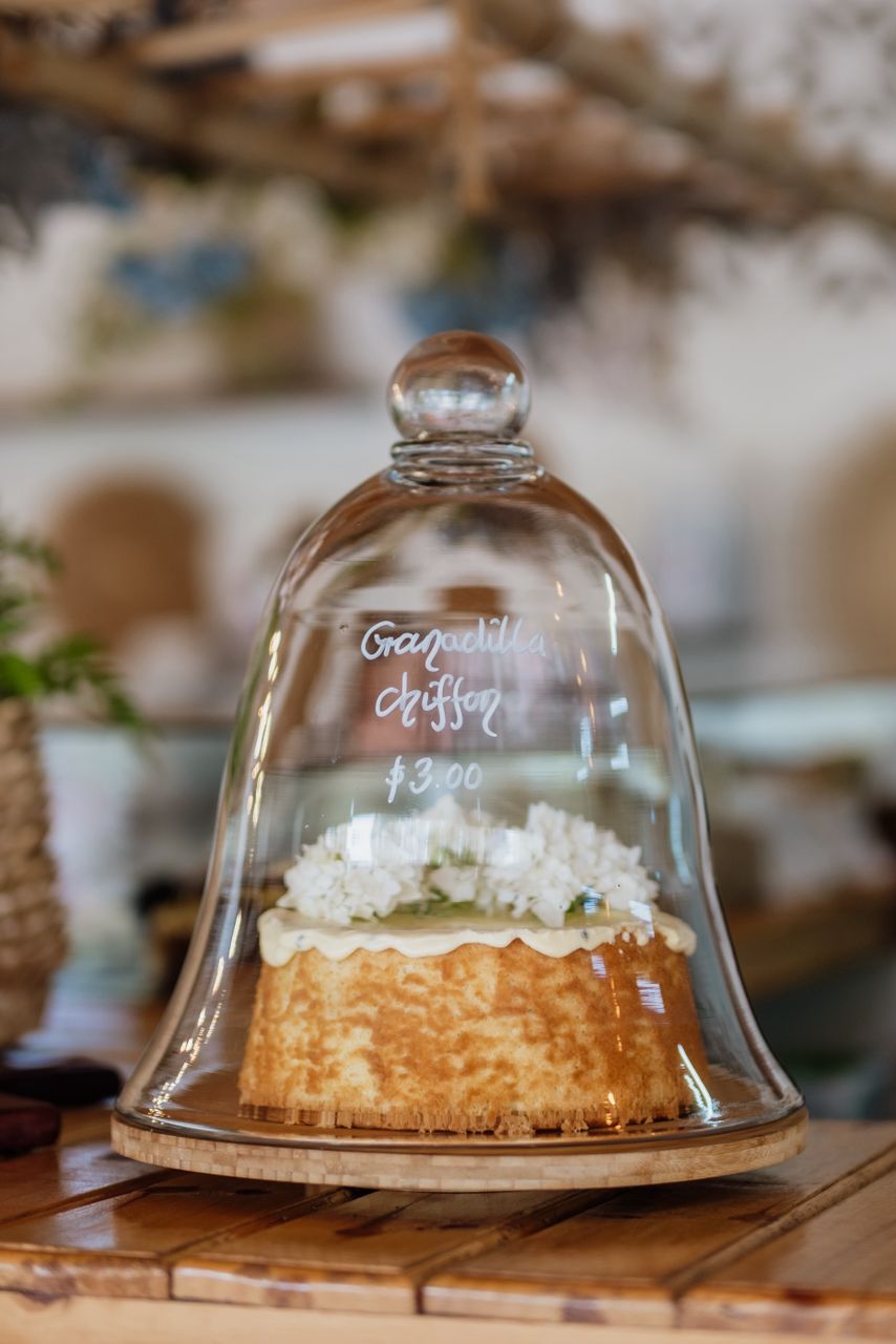 Granadilla Clifton Cake